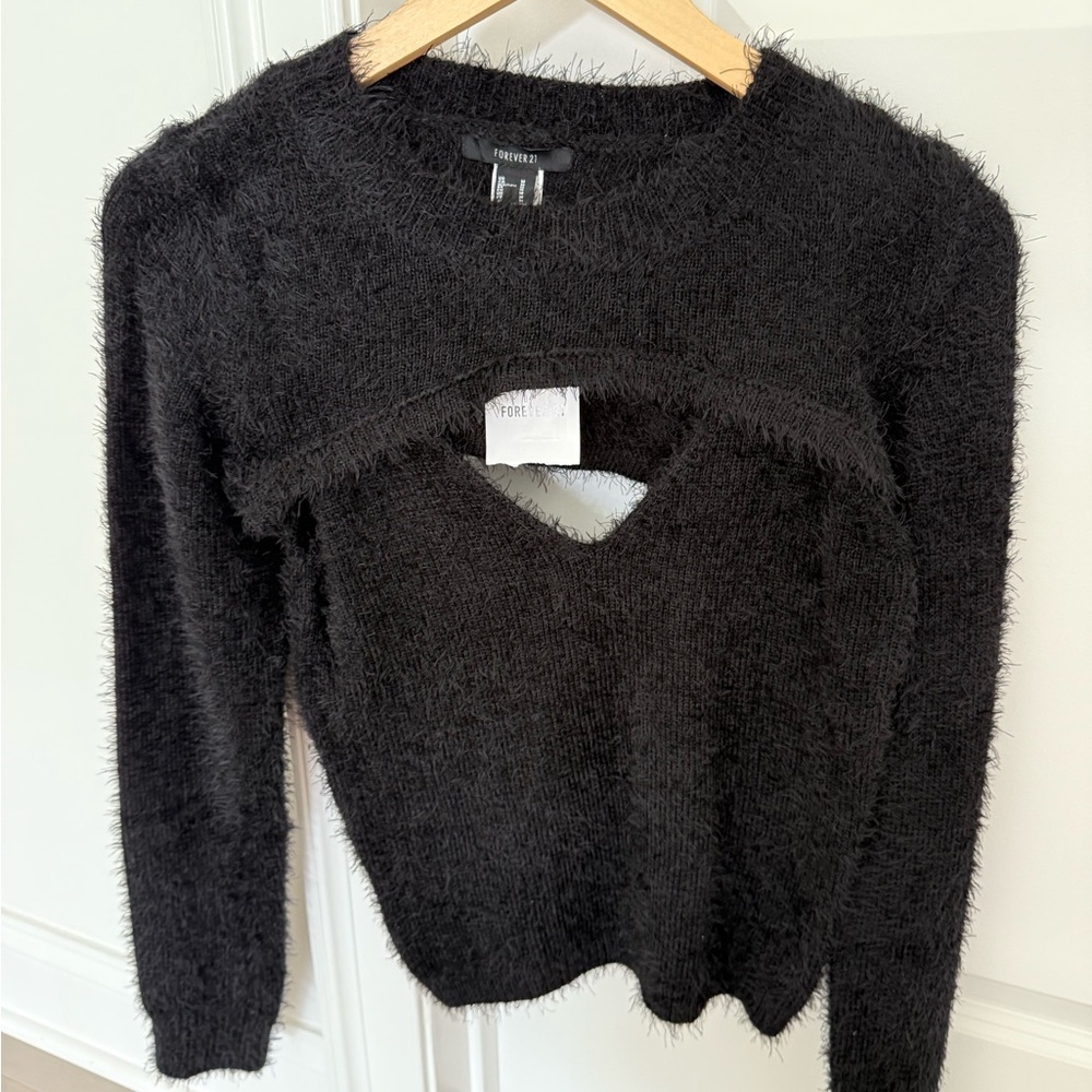 Forever 21 Black Fuzzy Crew Neck Sweater